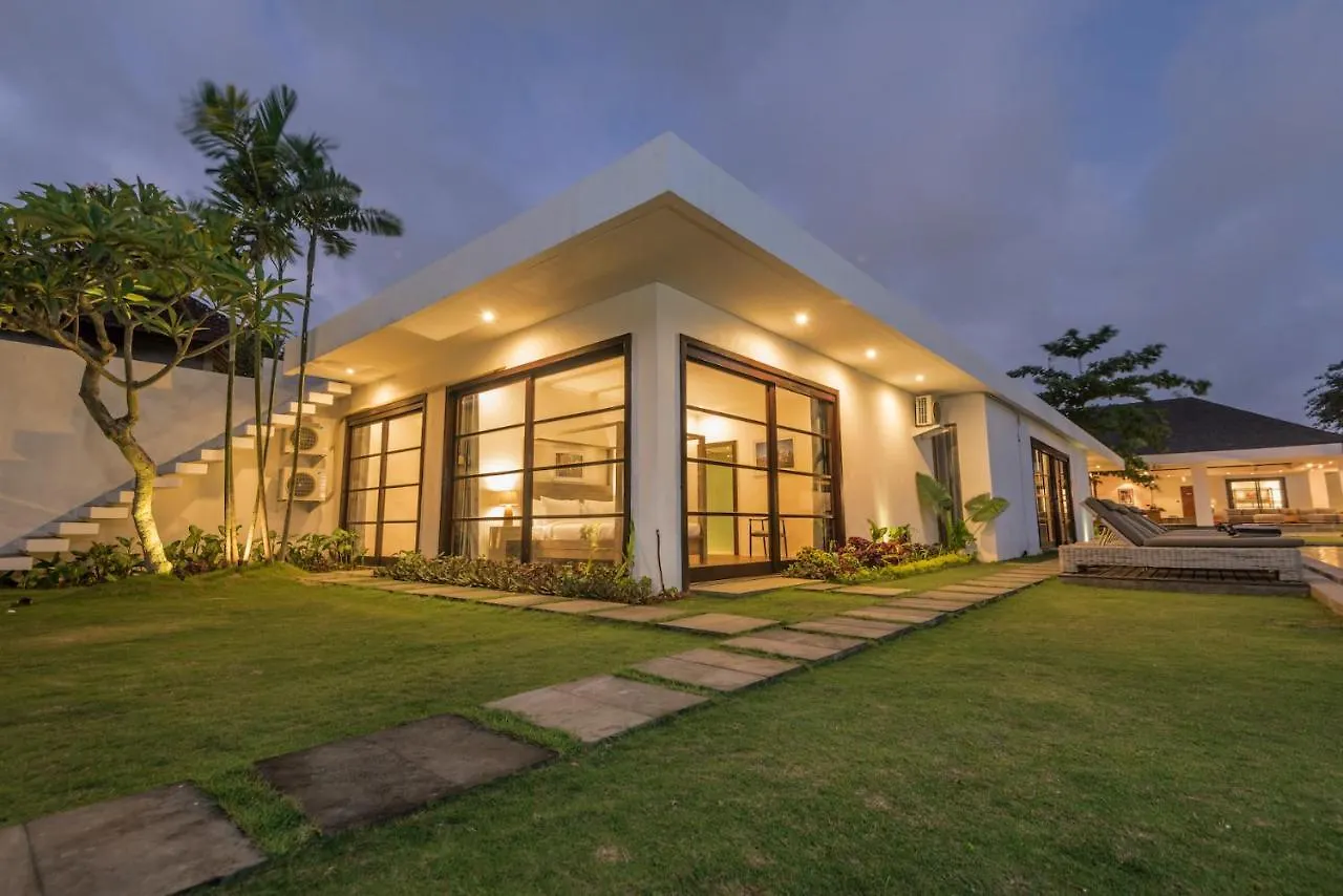 Christina Estate Villa Seminyak   Seminyak (Bali)